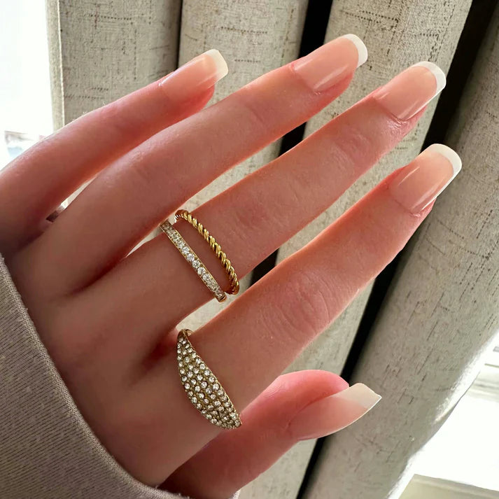 Cleo Ring